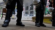 Εξάρχεια: Επιθέσεις σε διμοιρίες των ΜΑΤ και τρεις προσαγωγές