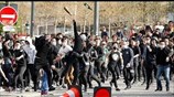 Δικαιοσύνη ζητούν οι Κινέζοι του Παρισιού για τον θάνατο ομοεθνή τους