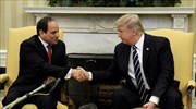 Θερμότατη υποδοχή Τραμπ στον Σίσι