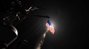 Πυραυλική επίθεση των ΗΠΑ κατά αεροπορικής βάσης στη Συρία