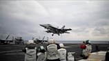 Επίδειξη ισχύος από την Ουάσιγκτον - Το USS Carl Vinson πλέει προς την κορεατική χερσόνησο