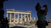 Πάνω από 28 εκατ. τουρίστες το 2016, κάμψη 6,5% στις εισπράξεις