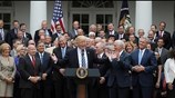 Τραμπ: «Το ObamaCare πέθανε»
