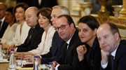 Μήνυμα Ολάντ προς Μακρόν για τον «κοινωνικό διάλογο»