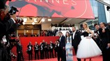 Φεστιβάλ Καννών: Στο κόκκινο χαλί το «ελάφι» του Γιώργου Λάνθιμου