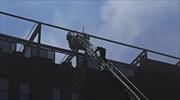 Επιχείρηση απεγκλωβισμού από το κτήριο στην Ιερά Οδό