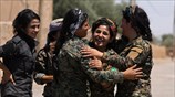 Μαχήτριες των Συριακών Δημοκρατικών Δυνάμεων στη Ράκα