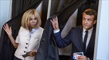 Στις κάλπες οι Γάλλοι για τον α΄ γύρο των βουλευτικών εκλογών 