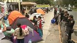 Περού: Αλυσοδέθηκαν έξω από το υπουργείο Υγείας