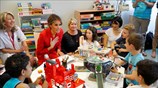 Επίσκεψη της Μελάνια Τραμπ σε νοσοκομείο παίδων στο Παρίσι