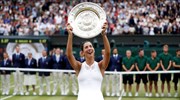 Wimbledon: «Βασίλισσα» η Μουγκουρούθα