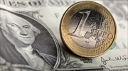 Μικρές απώλειες για το ευρώ