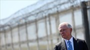 Αλλεπάλληλα χτυπήματα Τραμπ κατά του υπουργού Δικαιοσύνης Σέσιονς
