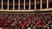 Γαλλία: Τέλος και με νόμο στις προσλήψεις συγγενών βουλευτών και γερουσιαστών