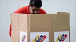 Βενεζουέλα: Ο Μαδούρο στήνει κάλπες στη σκιά της βίας