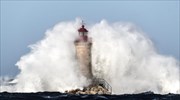 Αίθριος ο καιρός, παραμένουν οι ισχυροί άνεμοι