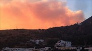 Μαίνεται η πυρκαγιά στα Κύθηρα