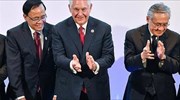 Σε κλοιό διπλωματικών πιέσεων η Βόρεια Κορέα