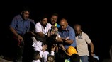 Ίσκια: Απεγκλωβισμός παιδιού από τα ερείπια