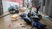 Δώδεκα νεκροί από τον τυφώνα Χάτο στη νότια Κίνα και το Χονγκ Κονγκ