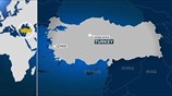 Σμύρνη: Ισχυρή έκρηξη σε τουριστικό λεωφορείο