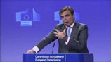 Κομισιόν: Αποστάσεις από Μοσκοβισί για το ελληνικό πρόγραμμα