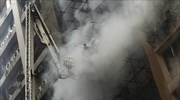Ινδία: Τουλάχιστον έξι νεκροί από φωτιά σε υπό κατασκευή κτήριο