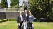 Συνάντηση του Αμερικανού πρέσβη με τον πρόεδρο της Pan Arcadian Federation of America
