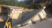 Ξάνθη: Κατέρρευσε τμήμα της γέφυρας του ποταμού Κομψάτου