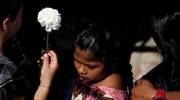 Το Μεξικό κηδεύει τους νεκρούς του