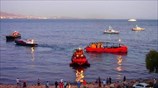 Μαύρες ακτές σε Σαλαμίνα και Πειραϊκή