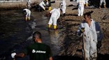 Καθησυχαστικές οι αρχές για την πετρελαιοκηλίδα στο Σαρωνικό