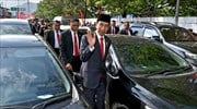 Εγκλωβίστηκε στο μποτιλιάρισμα και περπάτησε δύο χλμ. ο πρόεδρος της Ινδονησίας