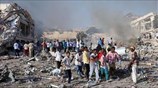 Σομαλία: Εκατοντάδες νεκροί από τη διπλή επίθεση στη Μογκαντίσου