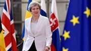 Brexit: Σε αναζήτηση τρόπου άρσης του αδιεξόδου η Μέι