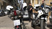 Όπλα, εκρηκτικά και ωρολογιακό μηχανισμό είχε πάνω του ο συλληφθείς για τα τρομοδέματα
