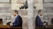 Αντεπίθεση Τσίπρα με το βλέμμα στις δημοσκοπήσεις