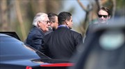 Βιετνάμ: Ο Τίλερσον επισκέφτηκε φυλακή όπου ήταν φυλακισμένος και ο Τζον Μακέιν