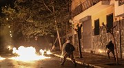 Μολότοφ και χημικά στα Εξάρχεια