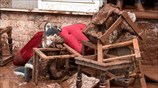 Μάνδρα: Αναμνήσεις από λάσπη