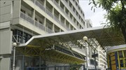 Σταθερή η κατάσταση της δικηγόρου που τραυματίστηκε από φωτοβολίδα