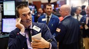 Wall Street: Πάνω από τις 24.000 μονάδες ο Dow Jones