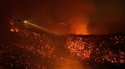 Λος Άντζελες: Πυρκαγιές με έναν νεκρό και εκατοντάδες εκκενώσεις σπιτιών