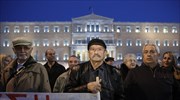 Σε εξέλιξη στο Σύνταγμα πανελλαδικό συλλαλητήριο συνταξιούχων