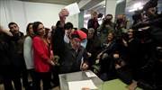 Εκλογές στην Καταλονία: Στο 35% η συμμετοχή μέχρι τις 14.00