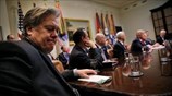 «Σεισμός» από τις αποκαλύψεις Μπάνον για τον Τραμπ