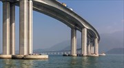 Κίνα: Ολοκληρώθηκαν τα λιμενικά έργα για τη μεγαλύτερη θαλάσσια γέφυρα στον κόσμο