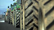 Φλώρινα: Αγρότες παρέταξαν τρακτέρ στον κόμβο Αντιγόνου