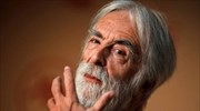 Michael Haneke: «…βρίσκω απεχθείς την υστερία και τις καταδίκες χωρίς δίκη …»