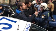 Ένταση έξω από συμβολαιογραφείο και προσαγωγές μελών του «Δεν πληρώνω»